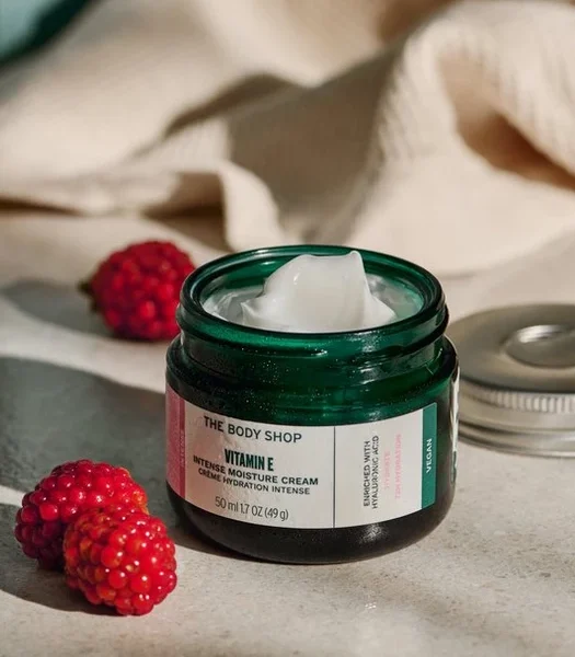 Vitamin E - Krem Hidratues Intensiv