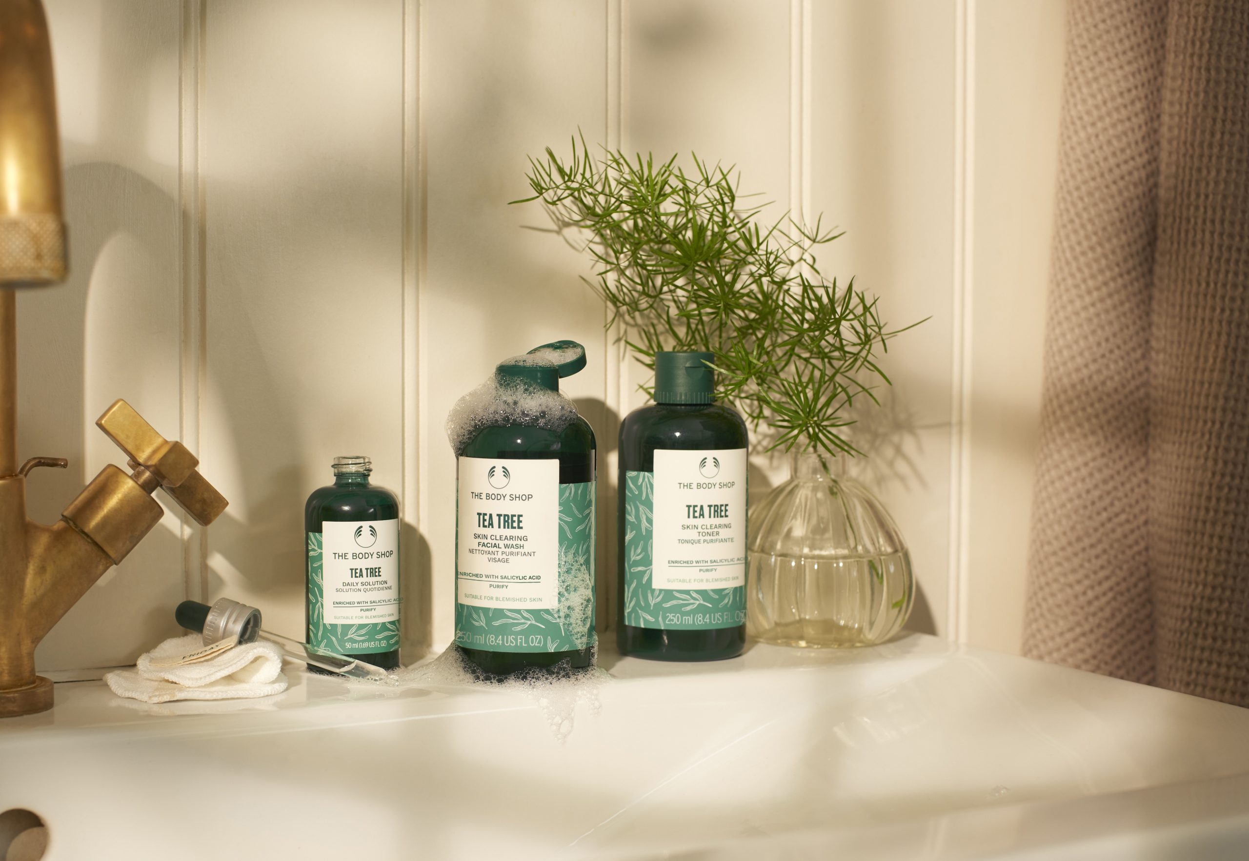 Tea Tree - Larës Pastrues për Fytyrën