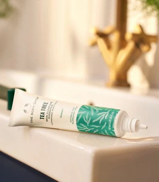 Tea Tree - Hidratues për Lëkurën