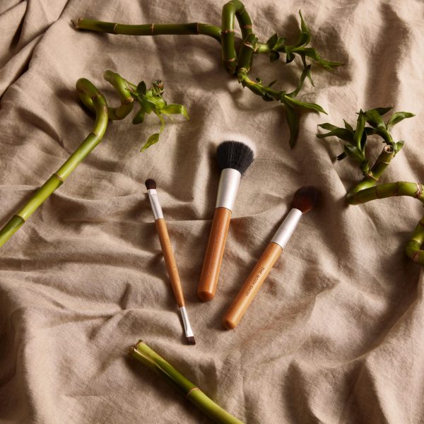 Furçë Fresh Nude Foundation